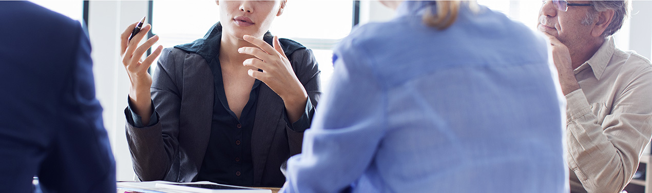 Foto: Persone in riunione