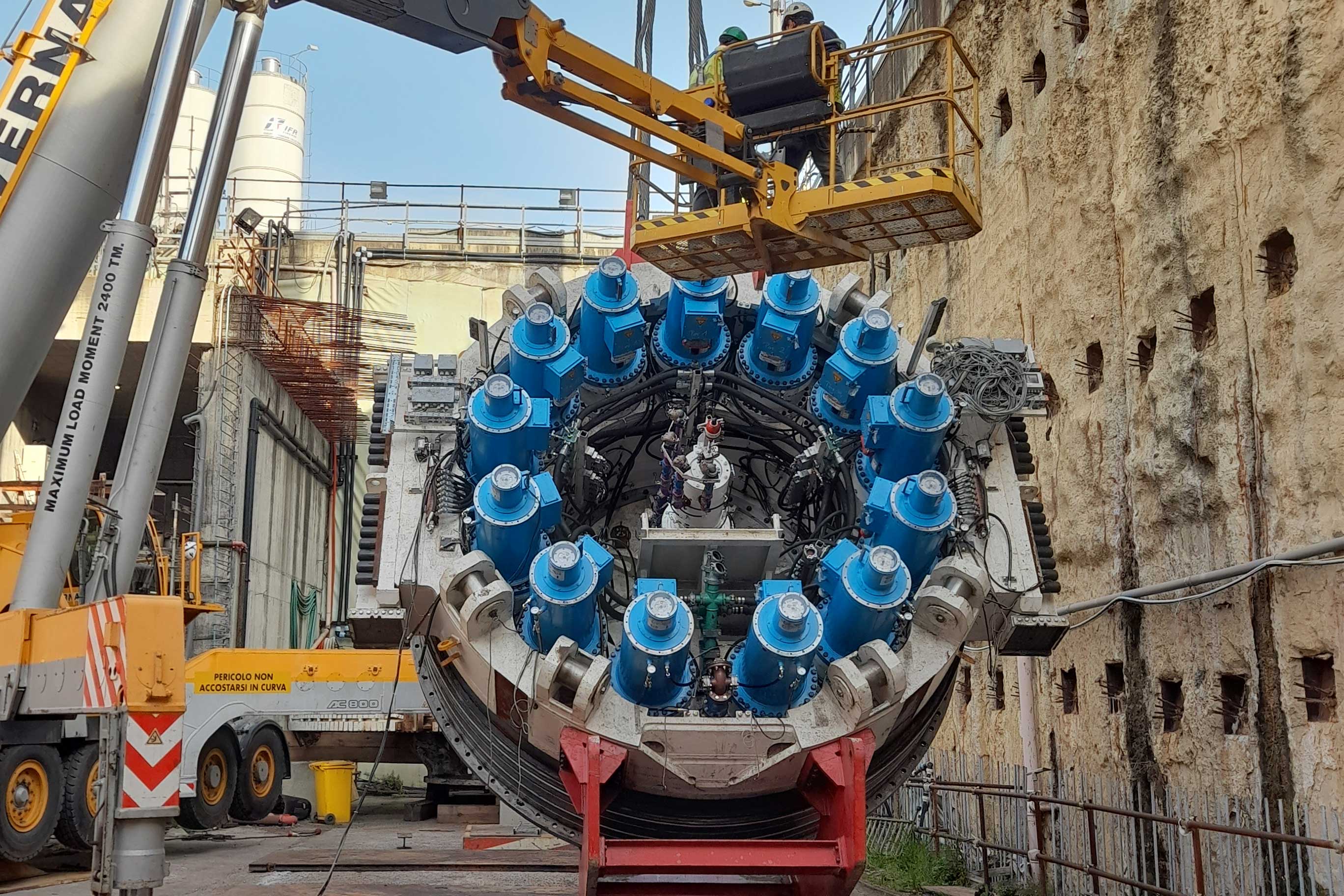 Immagini fotografiche dei lavori al Passante AV Firenze